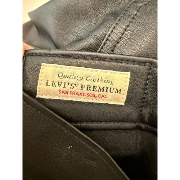 Levi's XL Straight Tie Waist Faux Leather Pant NWOT - Size 27 - Picture 6 of 11